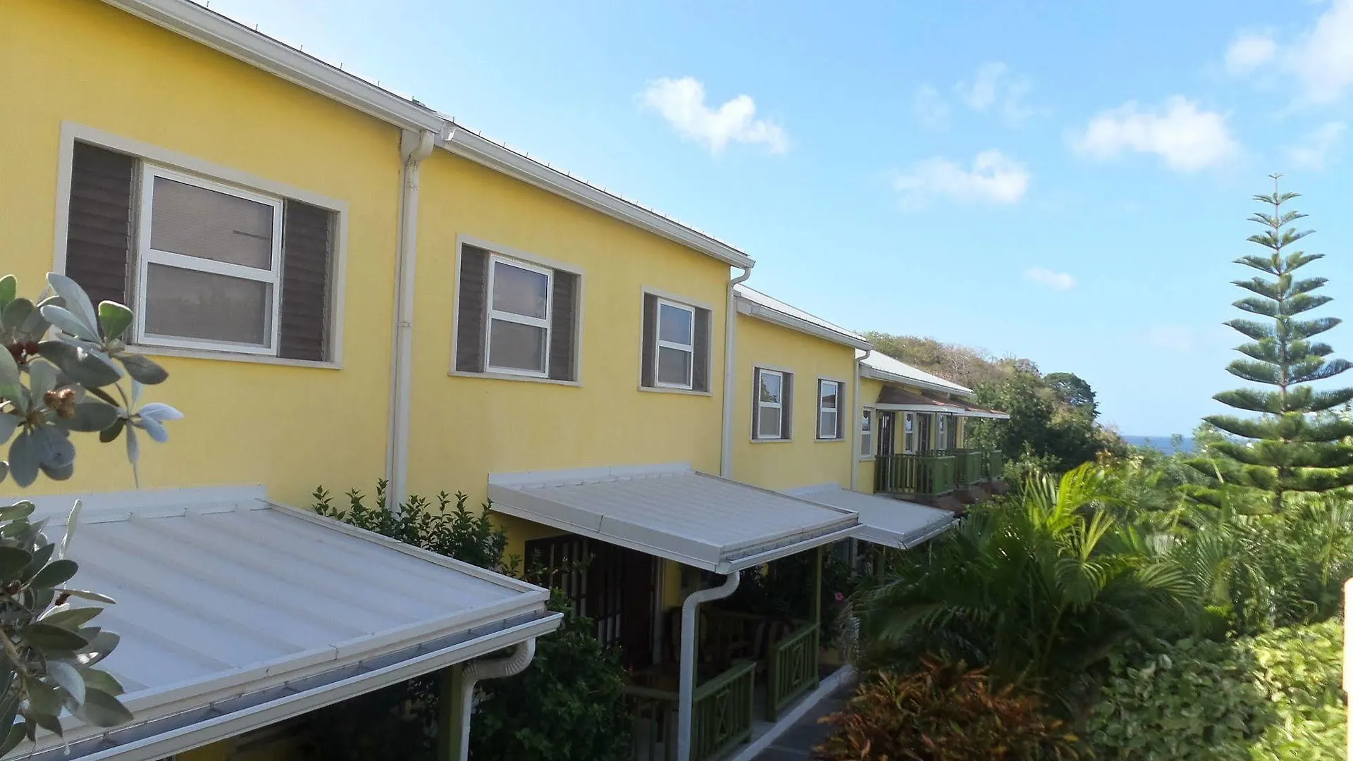 Grooms Beach Villa & Resort St. George's