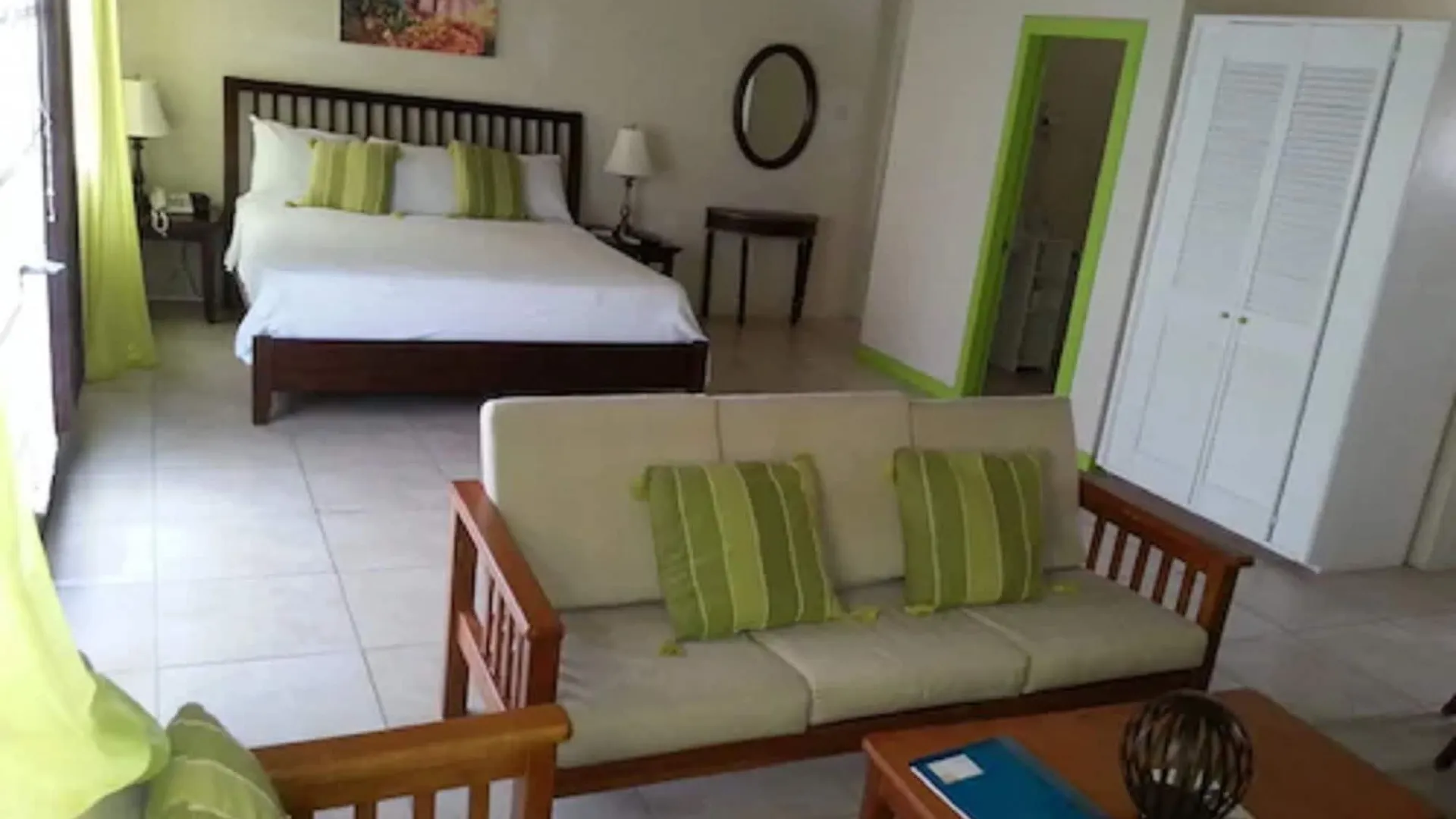 Grooms Beach Villa & Resort St. George's